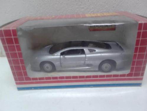 Jaquar XJ 220, Hobby en Vrije tijd, Modelauto's | Overige schalen, Nieuw, Auto, Ophalen of Verzenden