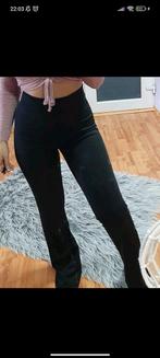 Leuke flared broek maat L, Ophalen of Verzenden, Gedragen