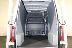 Mercedes-Benz eSprinter L2 H2 55 kWh Airco 270gr Achterdeure, Stoelverwarming, Stof, Gebruikt, 116 pk