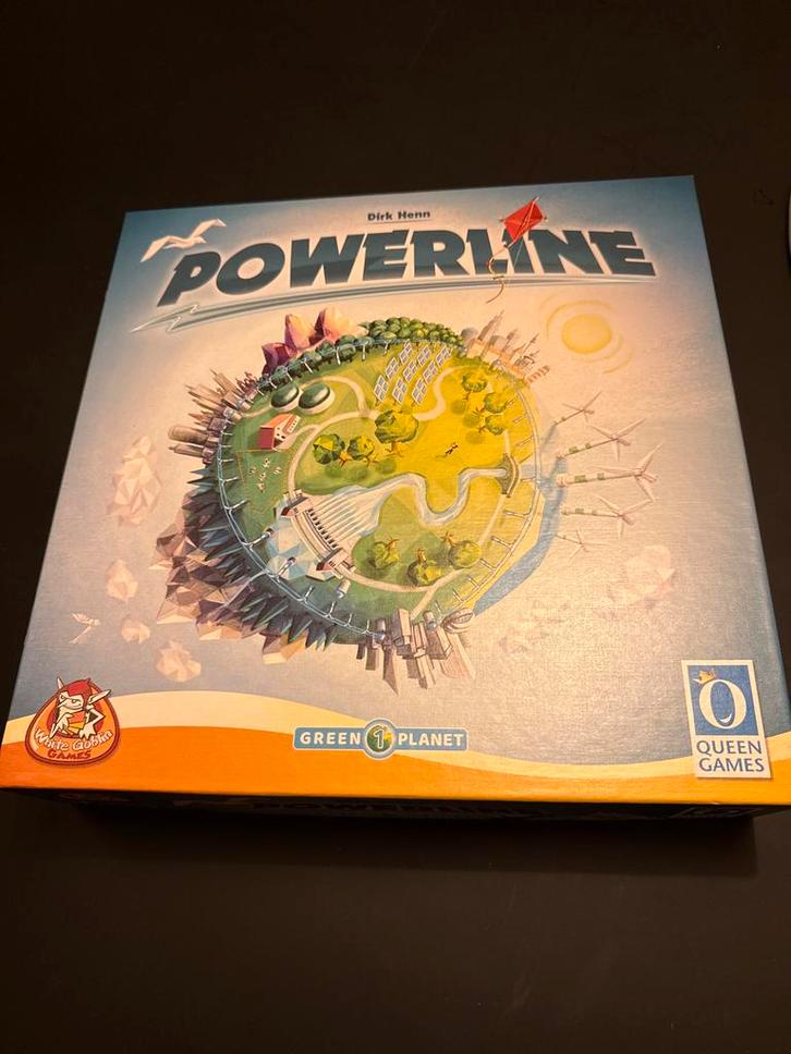 Powerline Bordspel - Groene Energie!, Hobby en Vrije tijd, Gezelschapsspellen | Bordspellen, Zo goed als nieuw, Drie of vier spelers