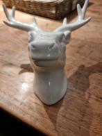 wit keramisch hertenkop, Ophalen