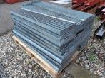 Stalen traptreden, roostertreden: verzinkt 120x23x4, Ophalen, Zo goed als nieuw, Trap, Minder dan 2 meter