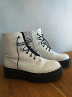 Witte boots maat 39, Wit, Lage of Enkellaarzen, Ophalen of Verzenden, Zo goed als nieuw