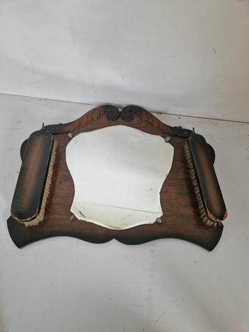 Art deco gangspiegel met borstels beschikbaar voor biedingen