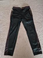 Fifth house, Nikkie lederlook broek, Maat 38/40 (M), Verzenden, Zwart, Nieuw