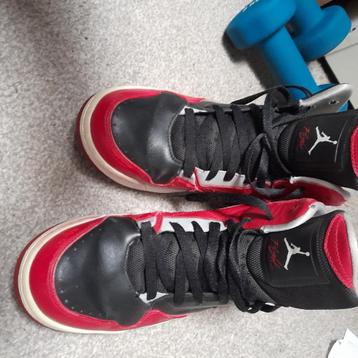 Basketbal schoen beschikbaar voor biedingen