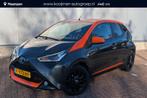 Toyota Aygo 1.0 VVT-i x-JBL Achteruitrijcamera, Navigatie me, Stof, Gebruikt, Euro 6, 4 stoelen