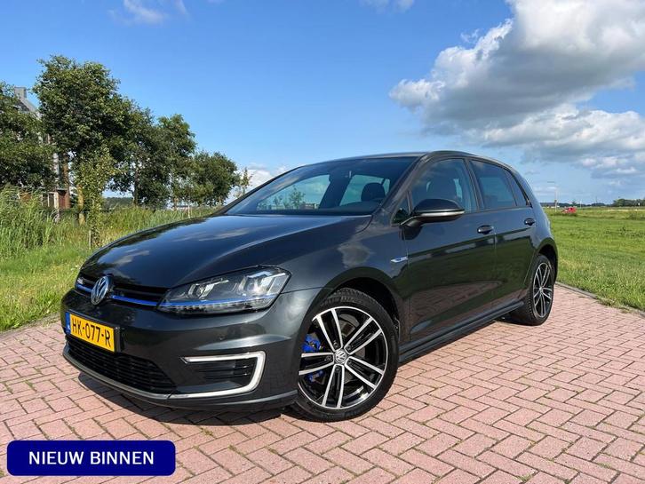 Volkswagen Golf 1.4 TSI GTE Trekhaak Navi Cruise Carplay Pdc, Auto's, Volkswagen, Bedrijf, Te koop, Golf, ABS, Airbags, Airconditioning