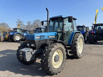 New Holland 8240 beschikbaar voor biedingen