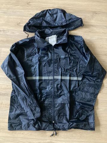 Nieuw donkerblauw regenjack/jas in hoes - Rainwear beschikbaar voor biedingen