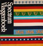 Spectrum Vlaggenboek, Ophalen of Verzenden, Zo goed als nieuw, Europa