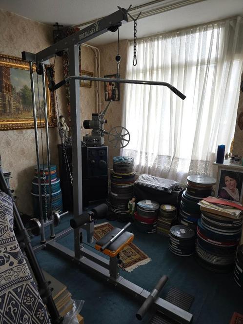 Lat Pulley Station voor rug en triseps (Bremshey sport., Sport en Fitness, Fitnessmaterialen, Gebruikt, Overige typen, Armen, Buik