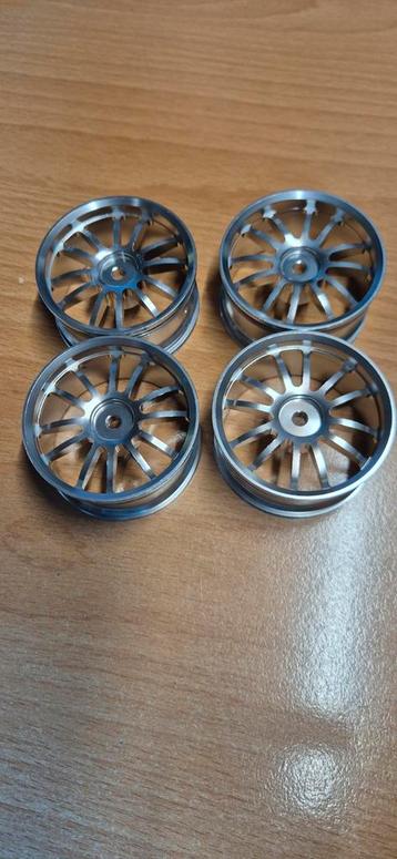 RC Auto Wielen Set - Goud & Zilver beschikbaar voor biedingen