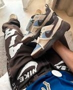Nike x Travis Scott Field Jaxx Leche Blue Maat 45, Ophalen of Verzenden, Nieuw, Bruin, Sneakers of Gympen