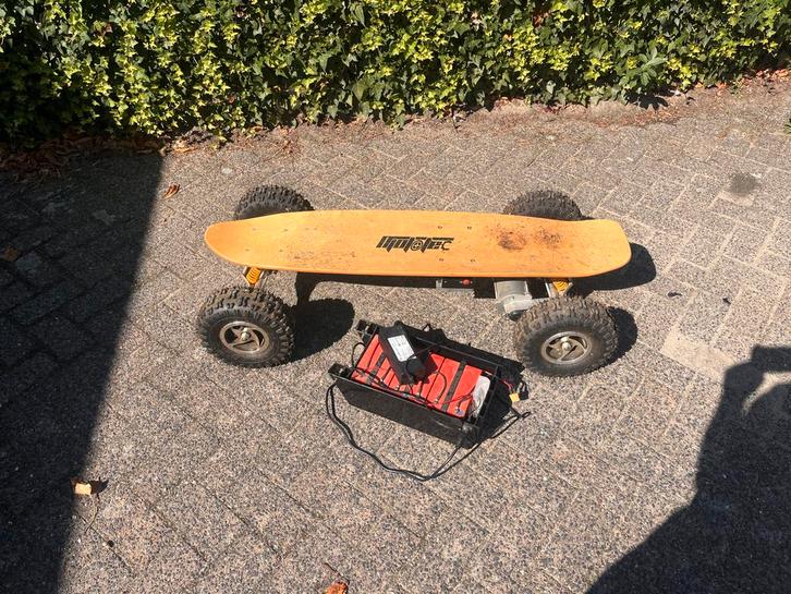 Elektrische Skateboard - Imptec, Sport en Fitness, Skateboarden, Gebruikt, Ophalen