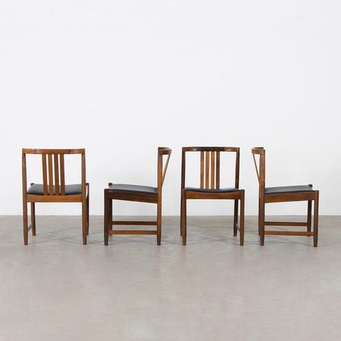 Illum Wikkelsø spijlenstoelen (set van 4), Huis en Inrichting, Stoelen, Zo goed als nieuw, Vier, Hout, Zwart, Ophalen