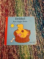 Dribbel.een dagje thuis. Eric hill, Ophalen of Verzenden, Fictie algemeen