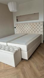 Swiss Sense boxspring met bedkoffer, Ophalen, Beige, Tweepersoons, Zo goed als nieuw