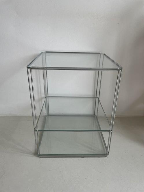 Max sauze for Atrow Isocele side table, Huis en Inrichting, Tafels | Bijzettafels, Zo goed als nieuw, Rechthoekig, Glas, Ophalen