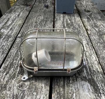 Oude Honex Bully Lamp - kooilamp industrieel vintage mancave beschikbaar voor biedingen