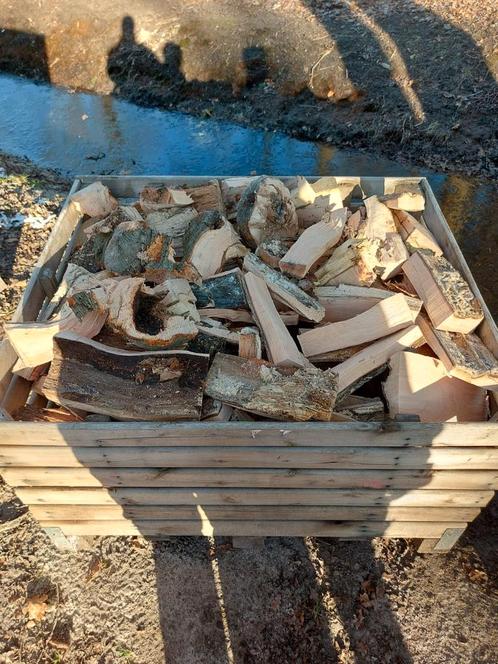 Kisten met afval hout (prijs incl. kist), Tuin en Terras, Haardhout, Ophalen
