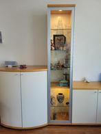 Te koop vitrinekast, Huis en Inrichting, Kasten | Vitrinekasten, Ophalen, Minder dan 50 cm, Met deur(en), 200 cm of meer