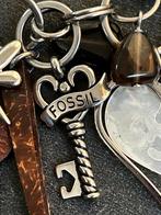 Fossil ketting met bedels bruin parelmoer en zilverkleurig, Overige materialen, Verstelbaar, Bruin, Ophalen of Verzenden