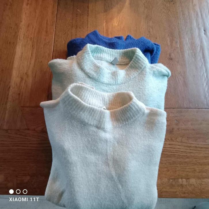 3 Truien maat S - zie omschrijving, Kleding | Dames, Truien en Vesten, Nieuw, Maat 38/40 (M), Blauw, Ophalen of Verzenden
