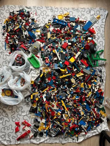 Lego partij van circa 10 kilo beschikbaar voor biedingen