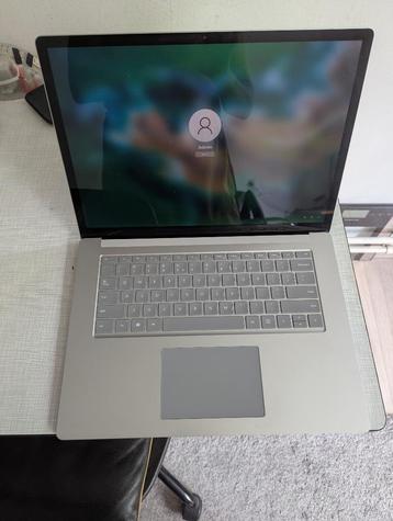 MS Surface Laptop 3 i5-1035G7/14" 2K Touch/8GB/256GB/€250 beschikbaar voor biedingen