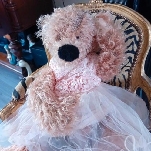 Handgemaakt Niche bear, Verzamelen, Beren en Cherished Teddies, Zo goed als nieuw, Stoffen beer, Overige merken, Ophalen