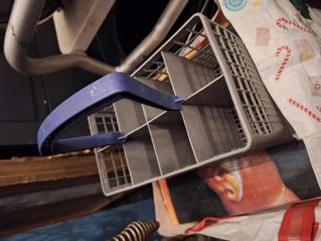 Vaatwassermandje vaatwassermand beschikbaar voor biedingen