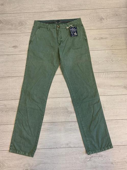 Nieuwe chino van Martomod maat 33 34, Kleding | Heren, Broeken en Pantalons, Nieuw, Maat 48/50 (M), Groen, Ophalen of Verzenden