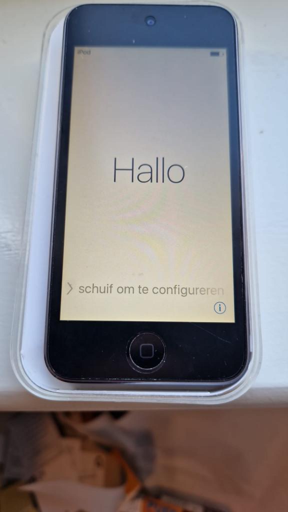 iPod touch 5th generation, Audio, Tv en Foto, Mp3-spelers | Apple iPod, Gebruikt, Touch, 40 GB en meer, Zilver, Ophalen of Verzenden