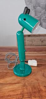 IKEA krux tafellamp – groen, speels design, Ophalen of Verzenden, Zo goed als nieuw, Kunststof, Minder dan 50 cm