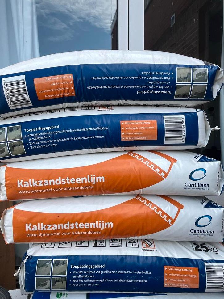 Kalkzandsteenlijm Wit - 4x25kg, Doe-het-zelf en Verbouw, Metselstenen, Nieuw, Kalkzandstenen, Ophalen