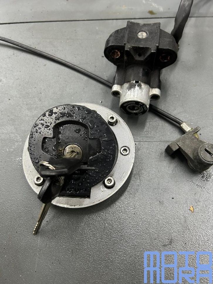 Slotenset voor de Suzuki GSXR 600 & 750 SRAD 1996 2000 GSX-R, Motoren, Onderdelen | Suzuki, Ophalen of Verzenden