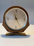 Junghans Foreign vintage tafelklok teak/messing goed werkend, Ophalen of Verzenden, Huis en Inrichting
