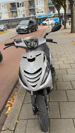 Piaggio zip, Fietsen en Brommers, Scooters | Piaggio, Verzenden, Zo goed als nieuw, Benzine, Zip