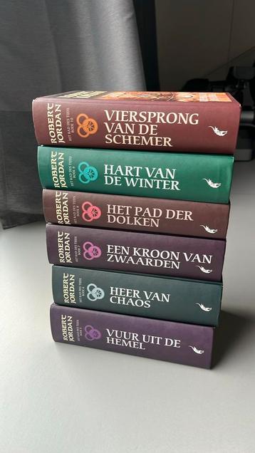 Het rad des tijds, Robert Jordan 5,6,7,8,9,10 beschikbaar voor biedingen