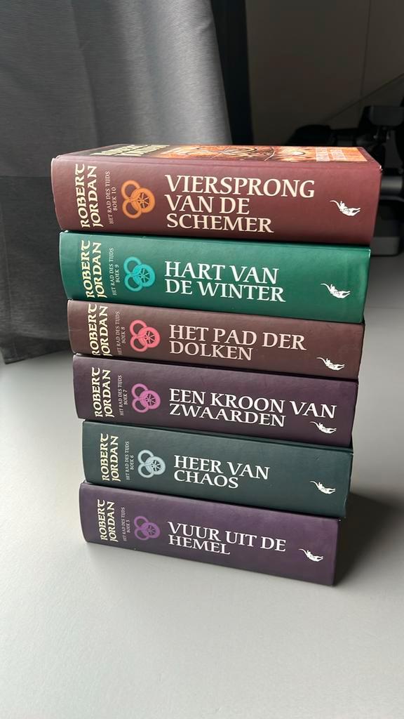 Het rad des tijds, Robert Jordan 5,6,7,8,9,10, Boeken, Fantasy, Zo goed als nieuw, Ophalen of Verzenden