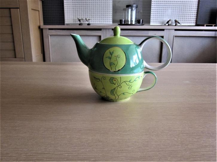 Cha Cult tea for one groen-wit-goud sikkels D11cm H15cm, Huis en Inrichting, Keuken | Servies, Zo goed als nieuw, Overige typen