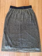 Gouden plissé rok - Maat M, Kleding | Dames, Rokken, Zwart, Ophalen of Verzenden, Knielengte, Maat 36 (S)