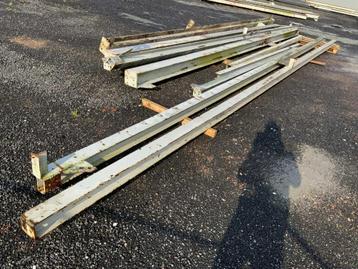 Staalconstructie (5x) beschikbaar voor biedingen