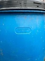 2 schone plastic vaten, Minder dan 75 liter, Ophalen, Zo goed als nieuw