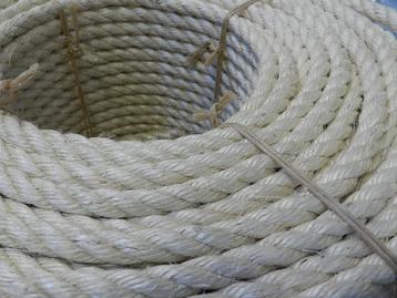 TOUW SISAL 10mm rollen a 220mtr. beschikbaar voor biedingen