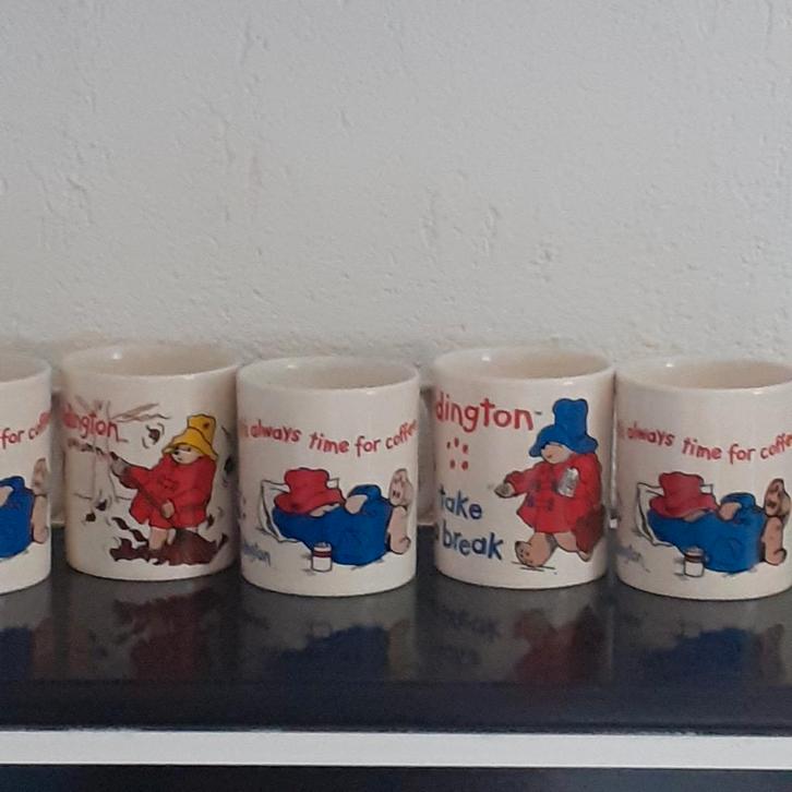 Beertje Paddington mokken van Douwe Egberts, Huis en Inrichting, Keuken | Servies, Zo goed als nieuw, Kop(pen) en/of Schotel(s)