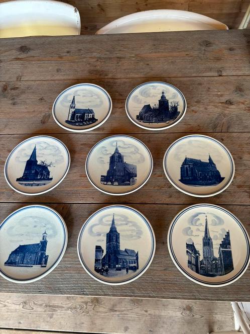 Mooie Delfts blauwe bordjes, kerken uit de Achterhoek., Antiek en Kunst, Antiek | Wandborden en Tegels, Ophalen of Verzenden