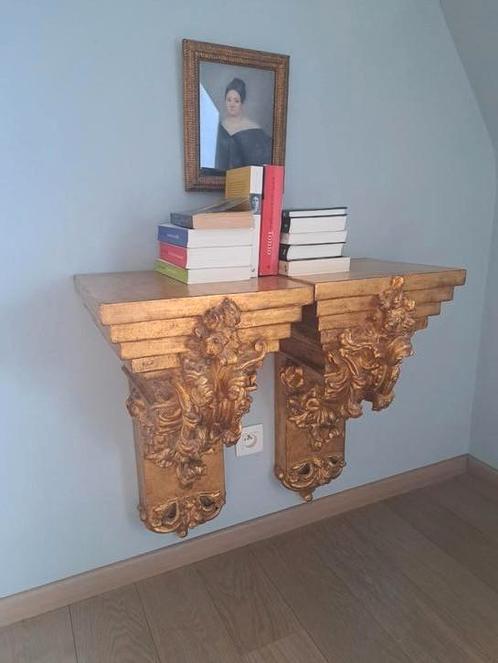 Twee Antiek Italiaanse in Bladgoud Gestoken Wand Kandelabers, Antiek en Kunst, Antiek | Overige Antiek, Ophalen