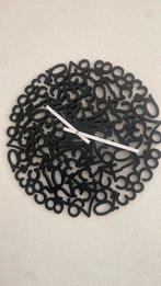 Karlsson klok mixed numbers zwart, Huis en Inrichting, Ophalen, Zo goed als nieuw, Analoog, Wandklok